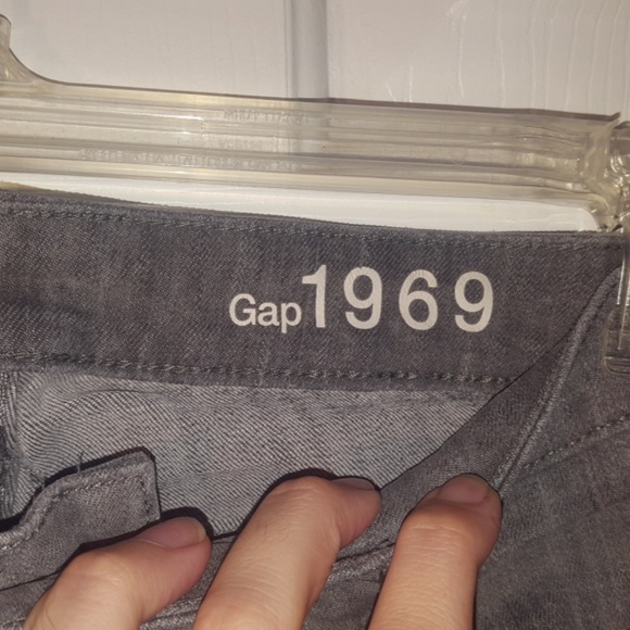 GAP 1969 Jeans - Picture 4 of 5